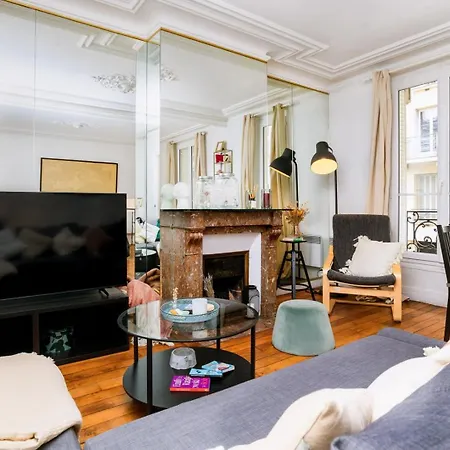 Bright 2br - Butte Montmartre | By Airnest Paris
