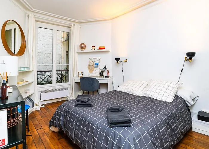 Bright 2br - Butte Montmartre | By Airnest Appartamento