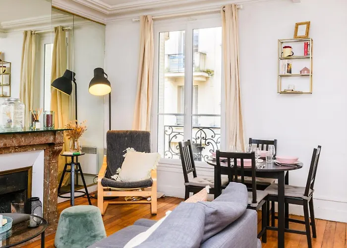 Appartamento Bright 2br - Butte Montmartre | By Airnest Parigi